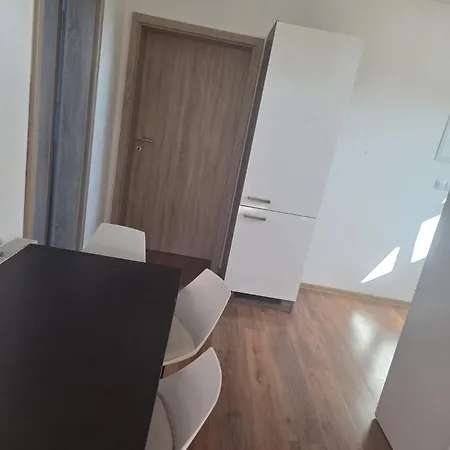 Arnika شقة *